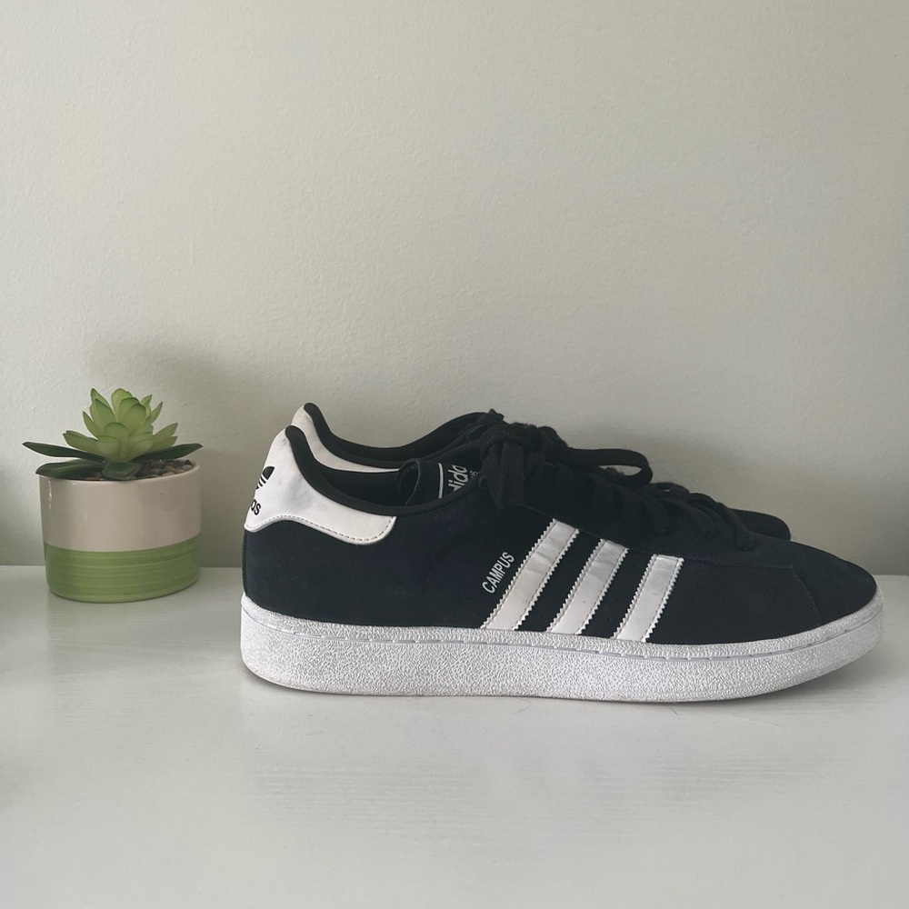 Adidas Men’s Low-Top Sneaker Size 12